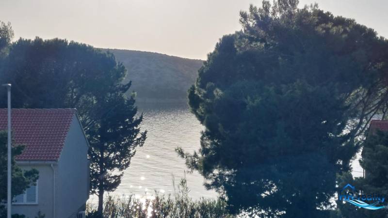 marlimat-nekretnine-prodaja-stara novalja-pag-apartman-7.jpg