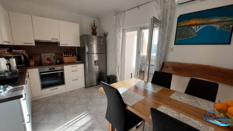 marlimat-nekretnine-prodaja-stara novalja-pag-apartman-3.jpg