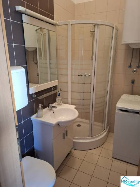 WhatsApp Image 2026-02-02 at 15.33.28.jpeg