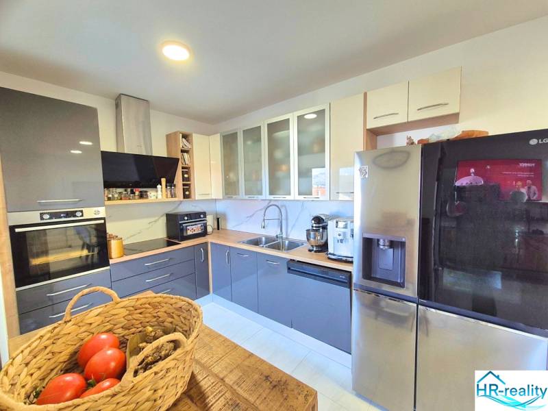 WhatsApp Image 2026-01-19 at 15.21.35 (1).jpeg