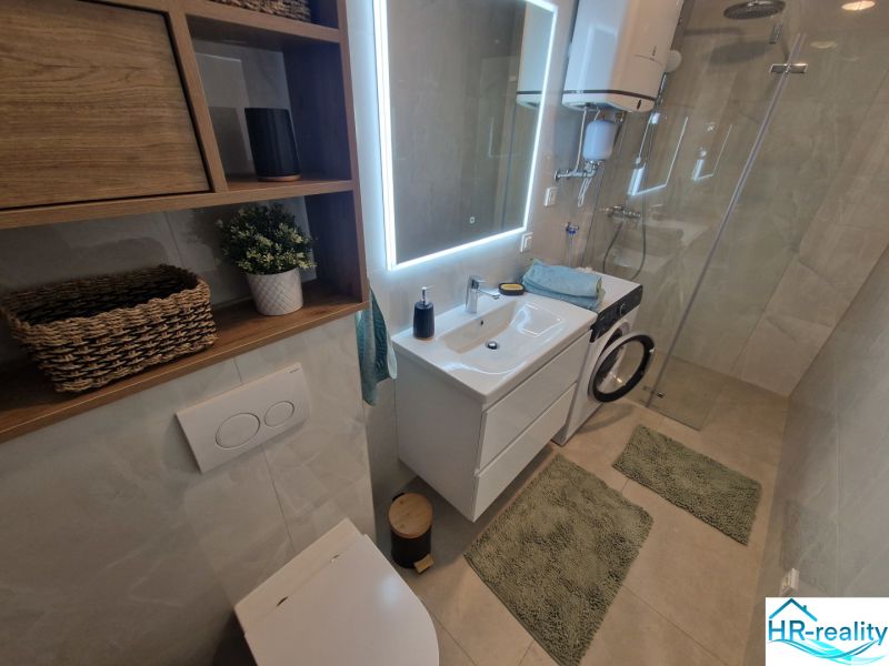marlimat-nekretnine-povljana-novogradnja-apartmani-15.jpg