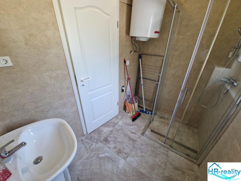 marlimat-nekretnine-prodaja-stara novalja-apartman-12.jpg