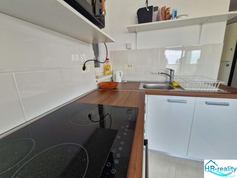 marlimat-nekretnine-prodaja-stara novalja-apartman-7.jpg
